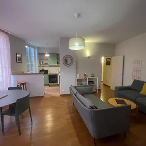 Apartment Au Centre D'avignon, Avignon